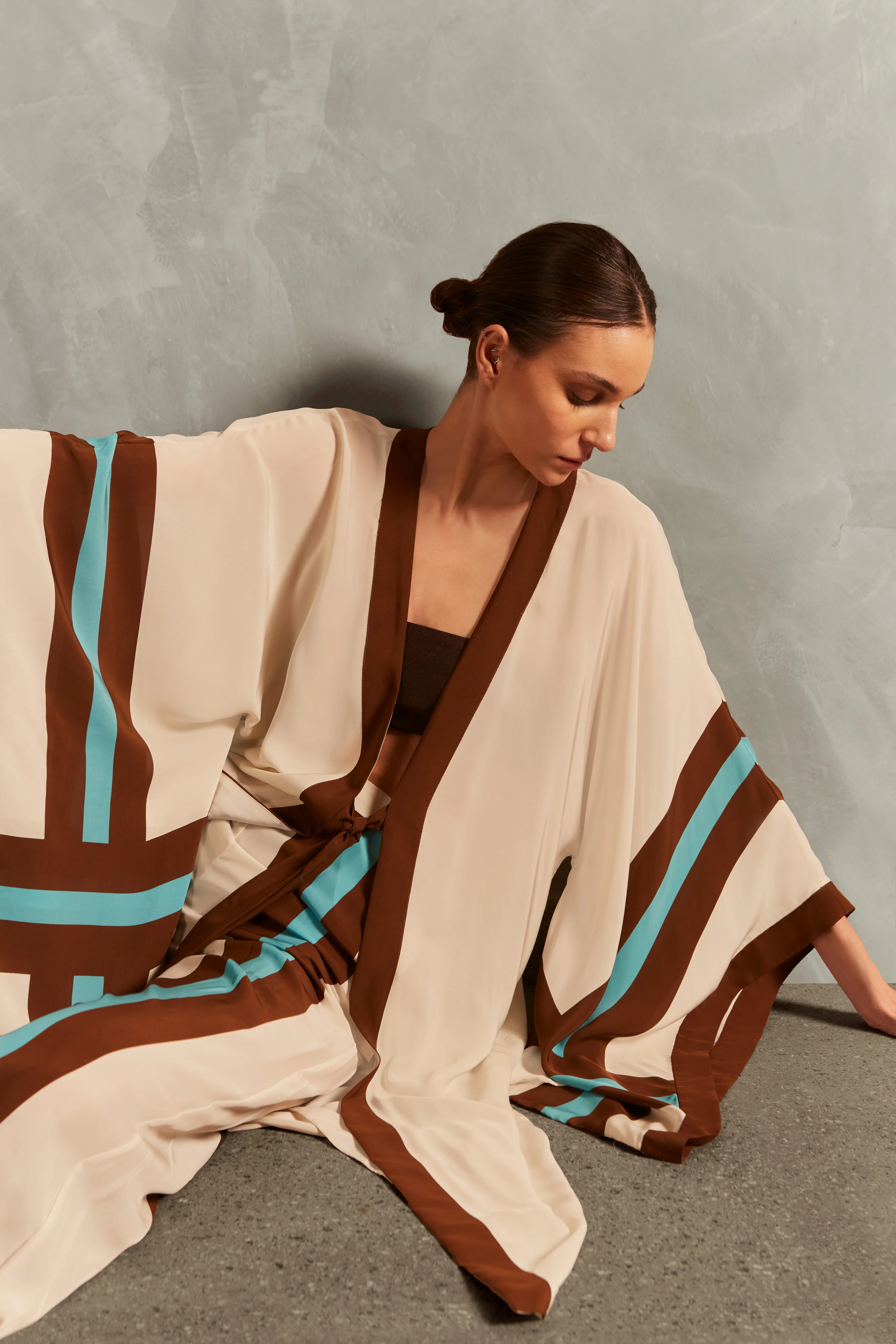 Bold Stripes Maxi Short Robe - Image 3