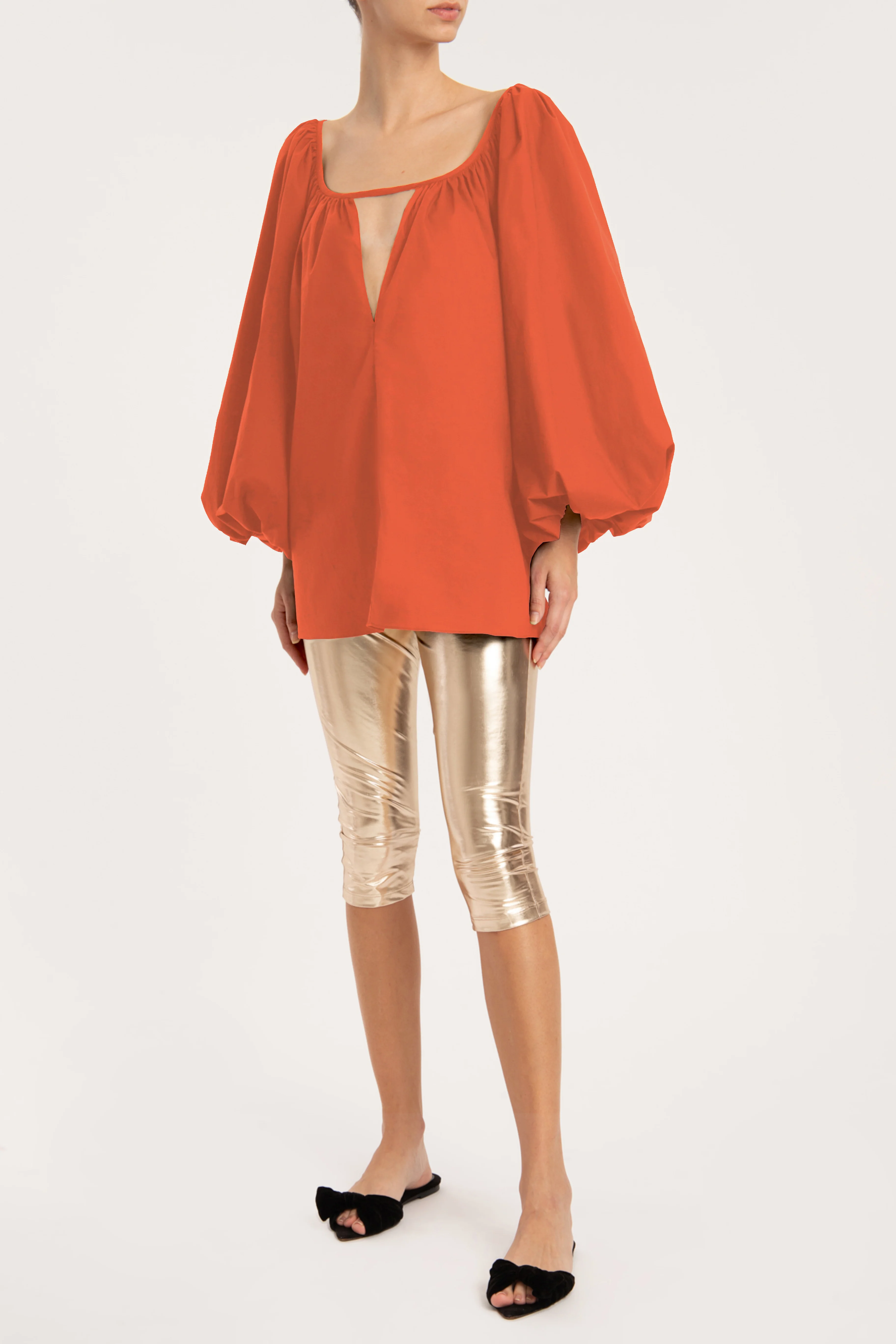 Effortless Chic Puff-Sleeved Blouse - Image 3