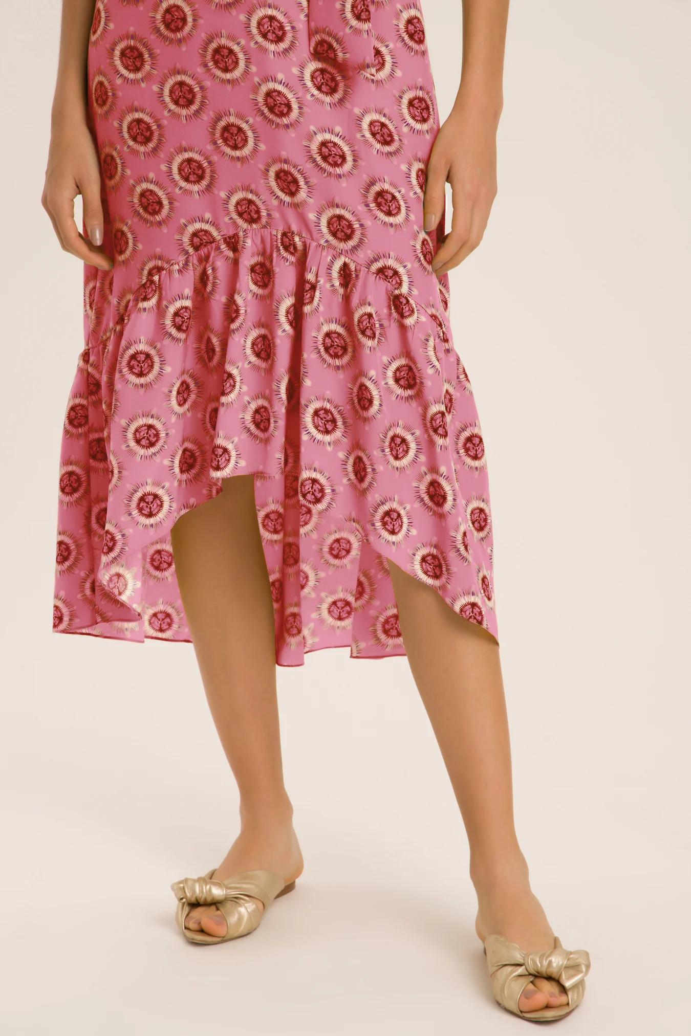 Exotic Passion Puff-Sleeved Silk Midi Dress With Belt - Image 7