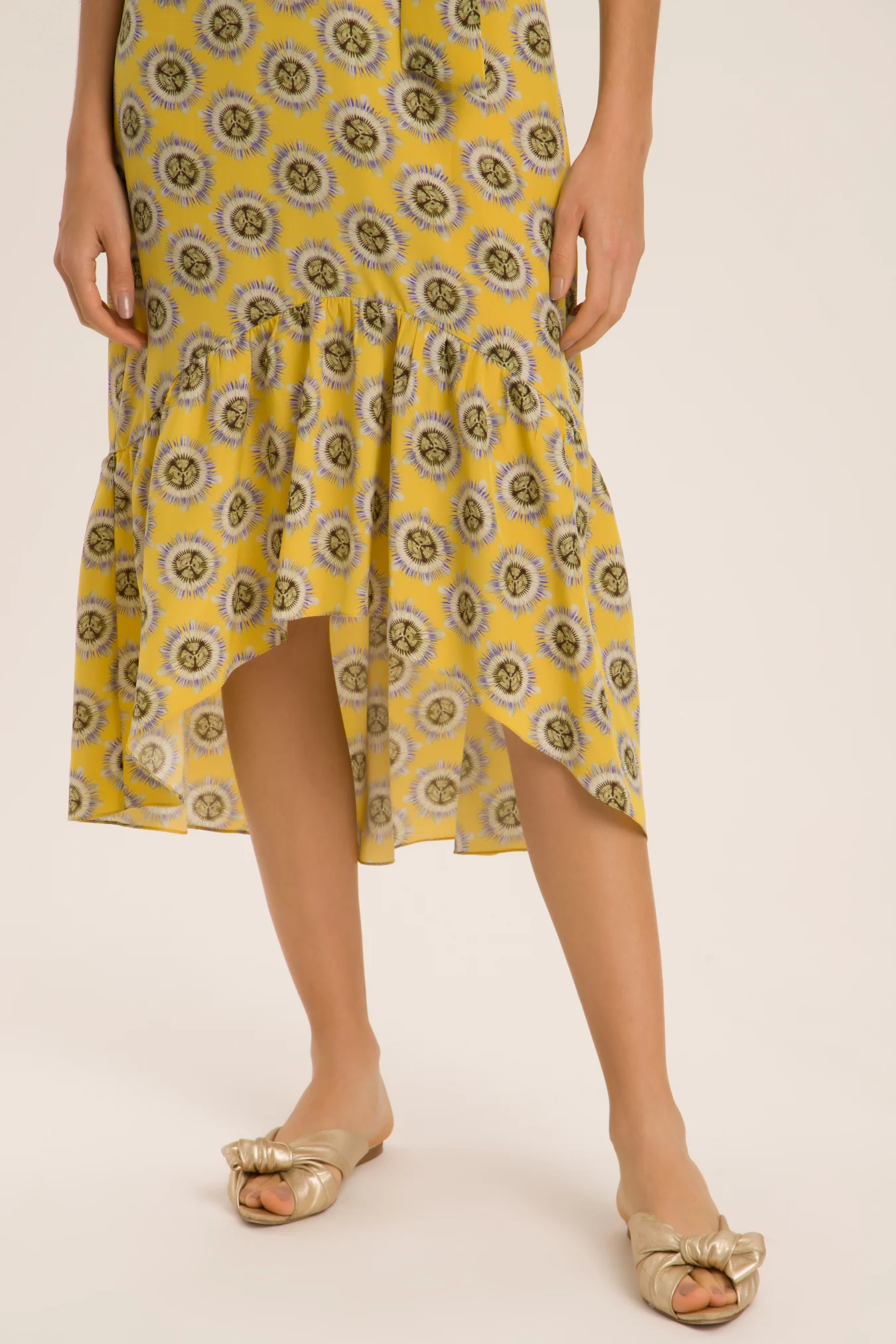 Exotic Passion Puff-Sleeved Silk Midi Dress With Belt - Image 8