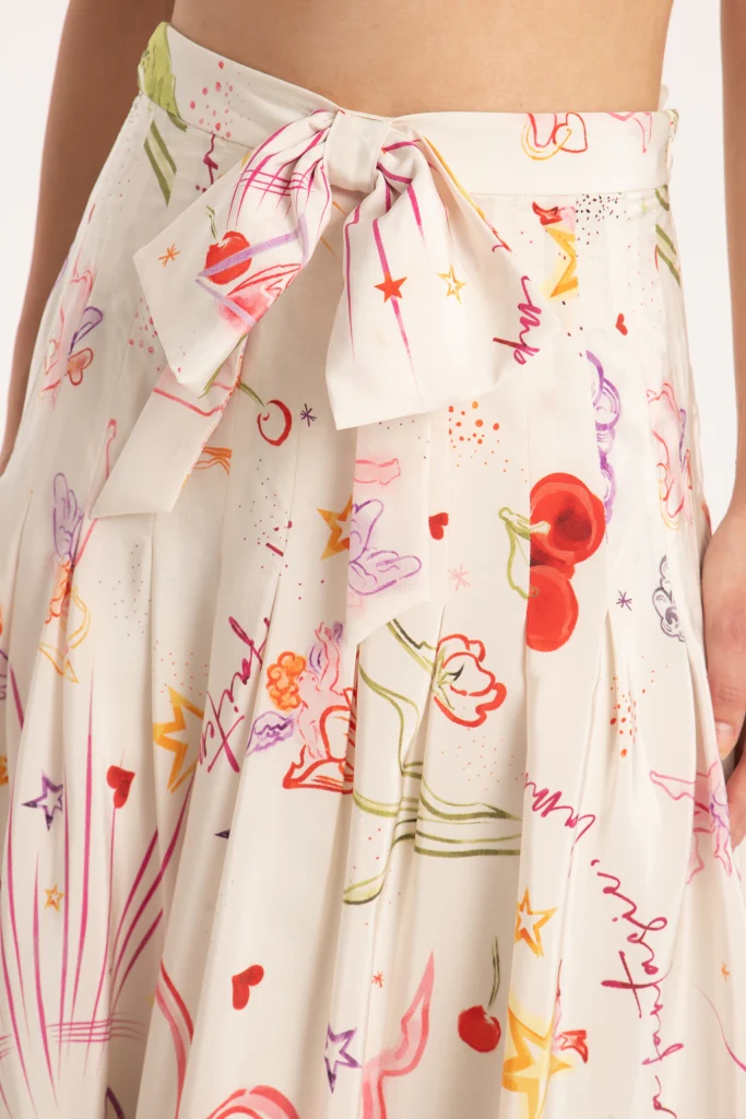 Fantasy Long Skirt with Bow - Image 3