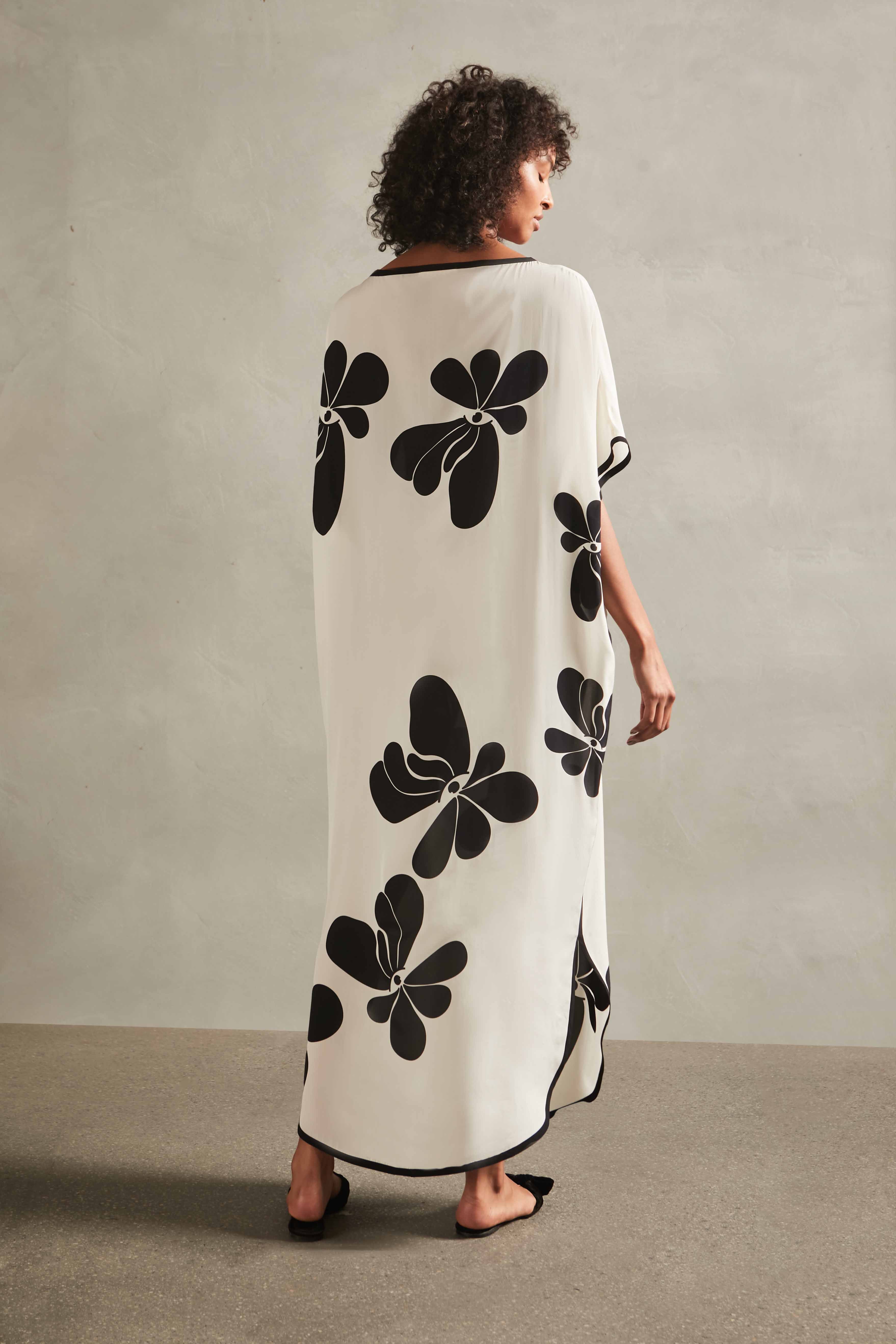 Floral Off-White and Black Long Kaftan Dress - Image 2