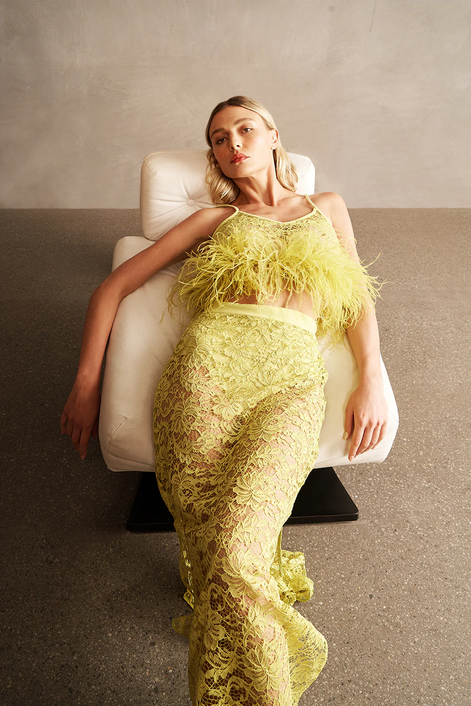 Guipure Lace Top & Skirt Feathered Set - Image 5