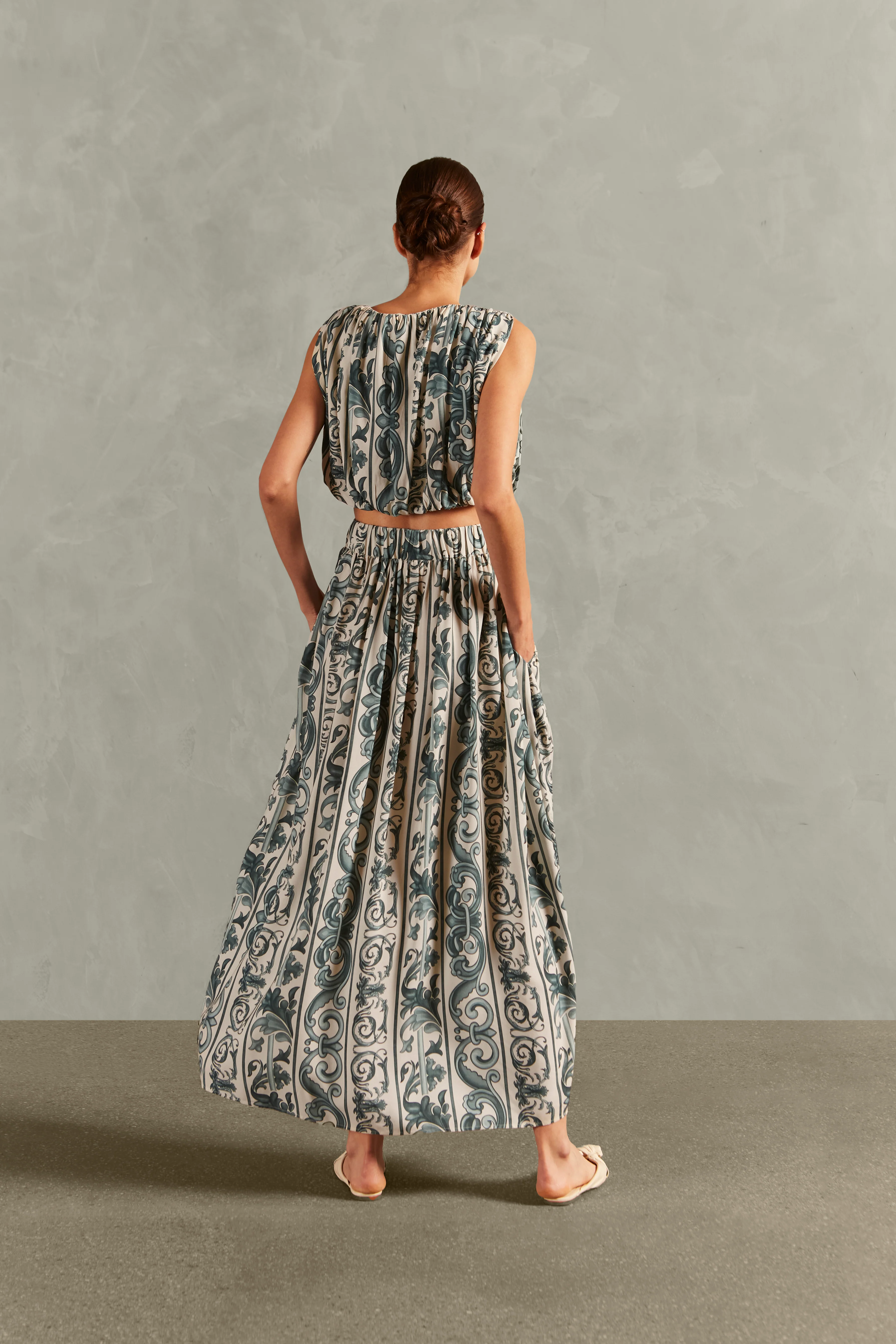 Hera Side-Slit Long Skirt - Image 3