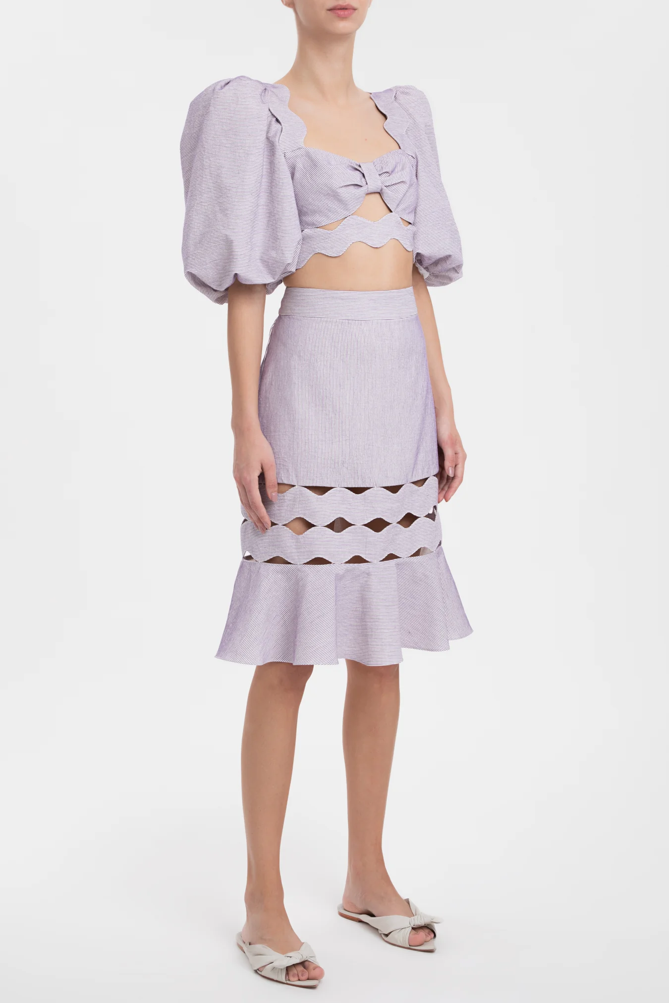 Moves Puff-Sleeved Cropped Blouse - Image 6
