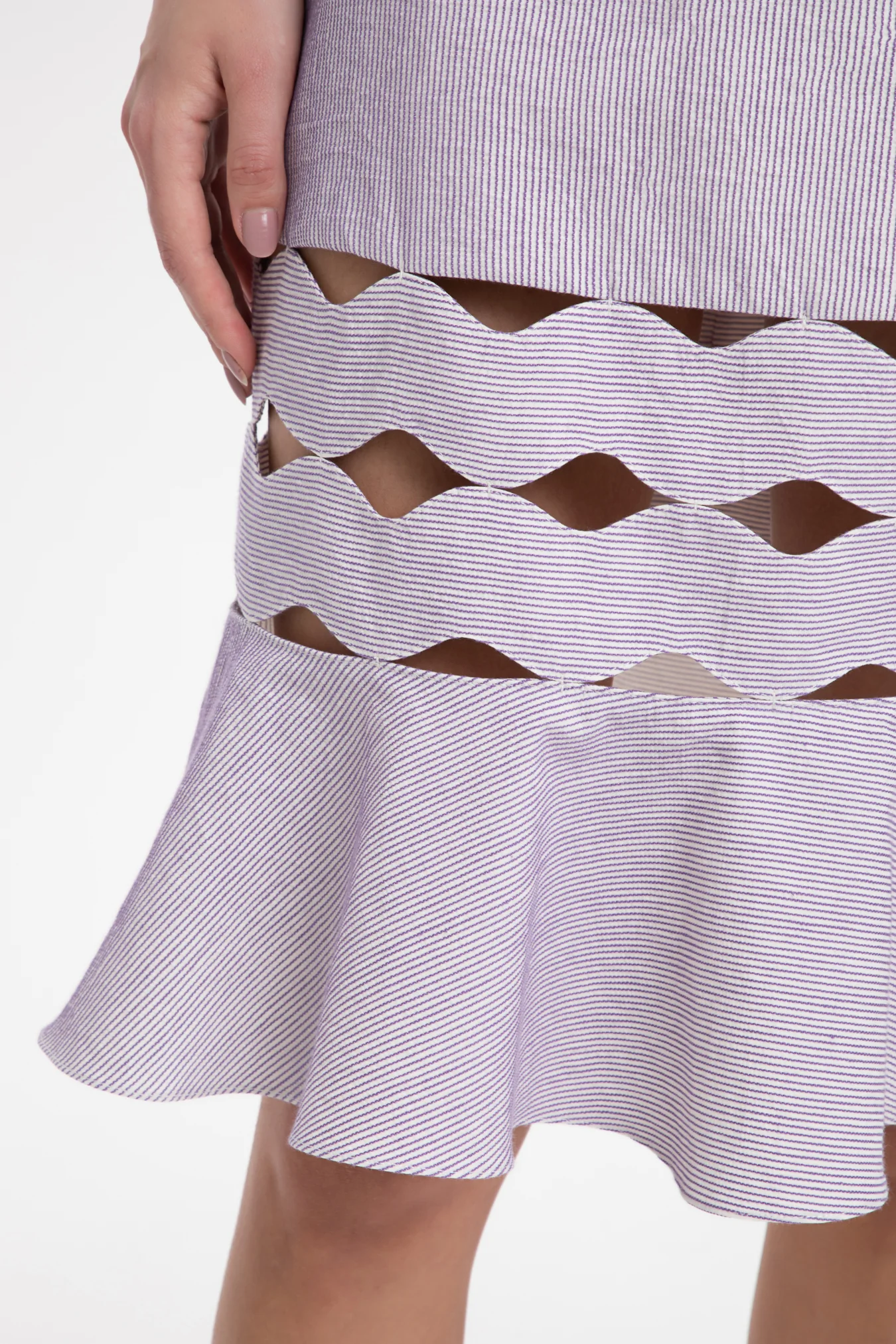 Moves Ruffled Short Skirt - Image 4