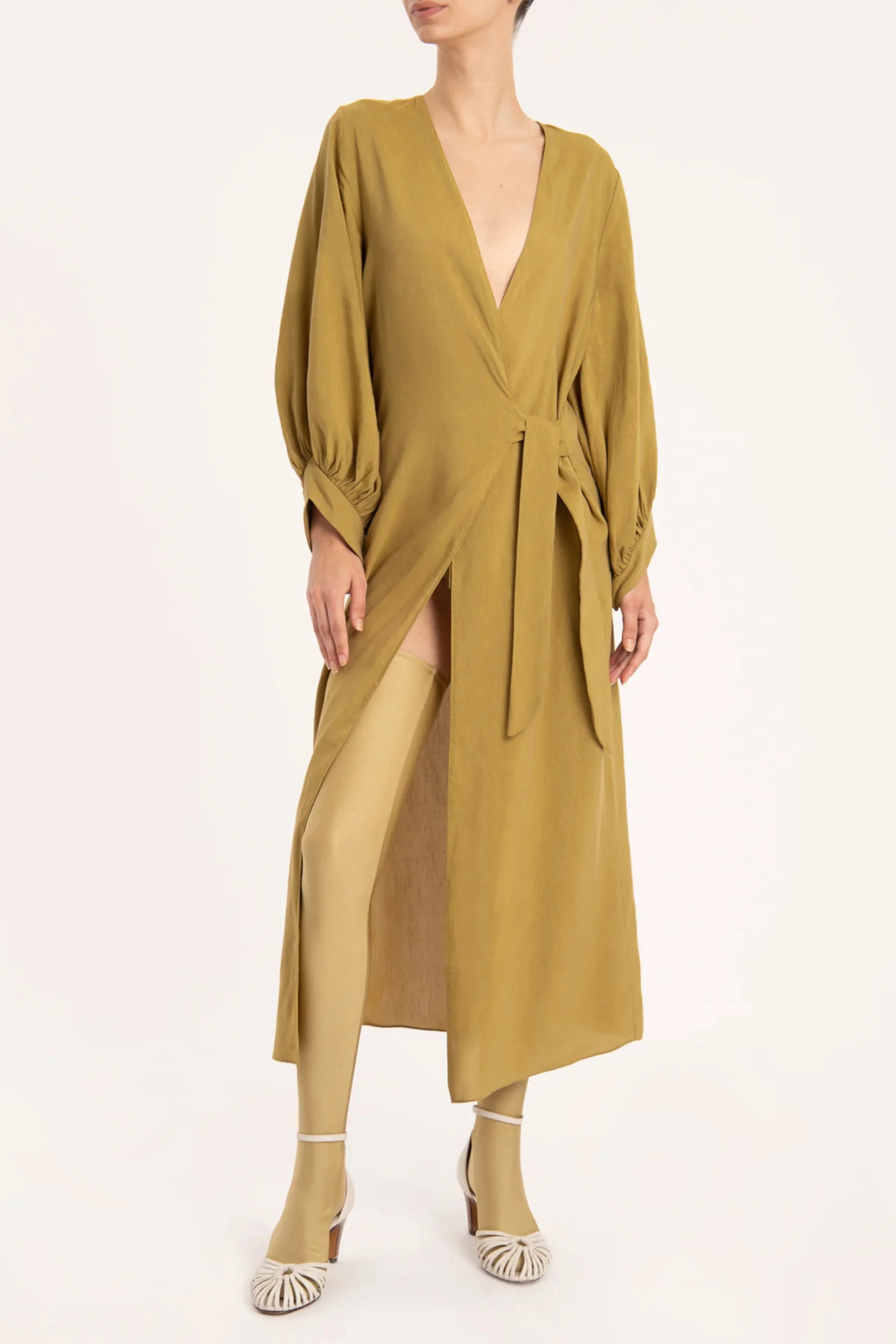 Solid Carre Vintage Long Robe - Image 3