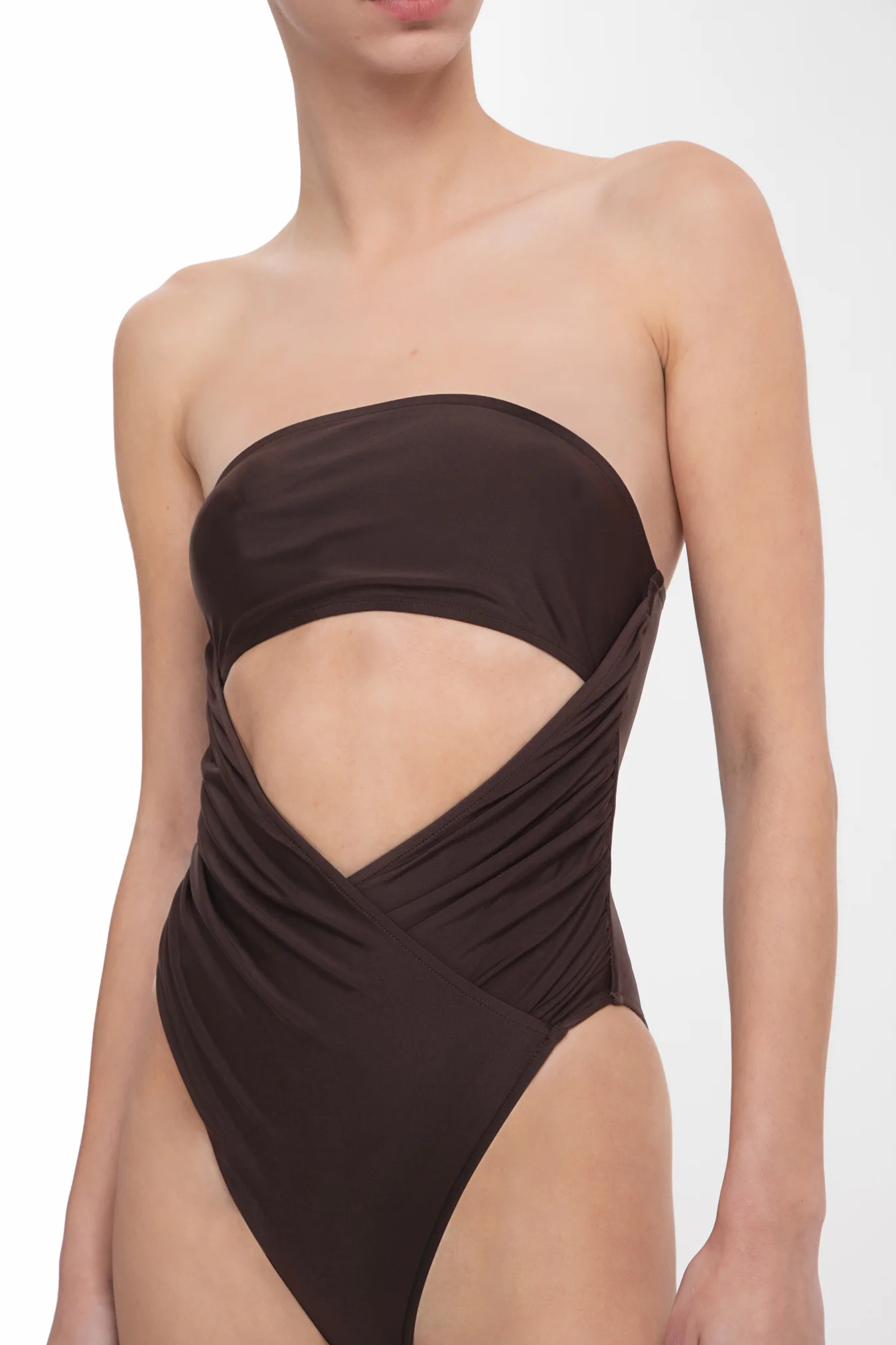 Solid Dark Brown High-Leg Strapless Swimsuit - Image 3