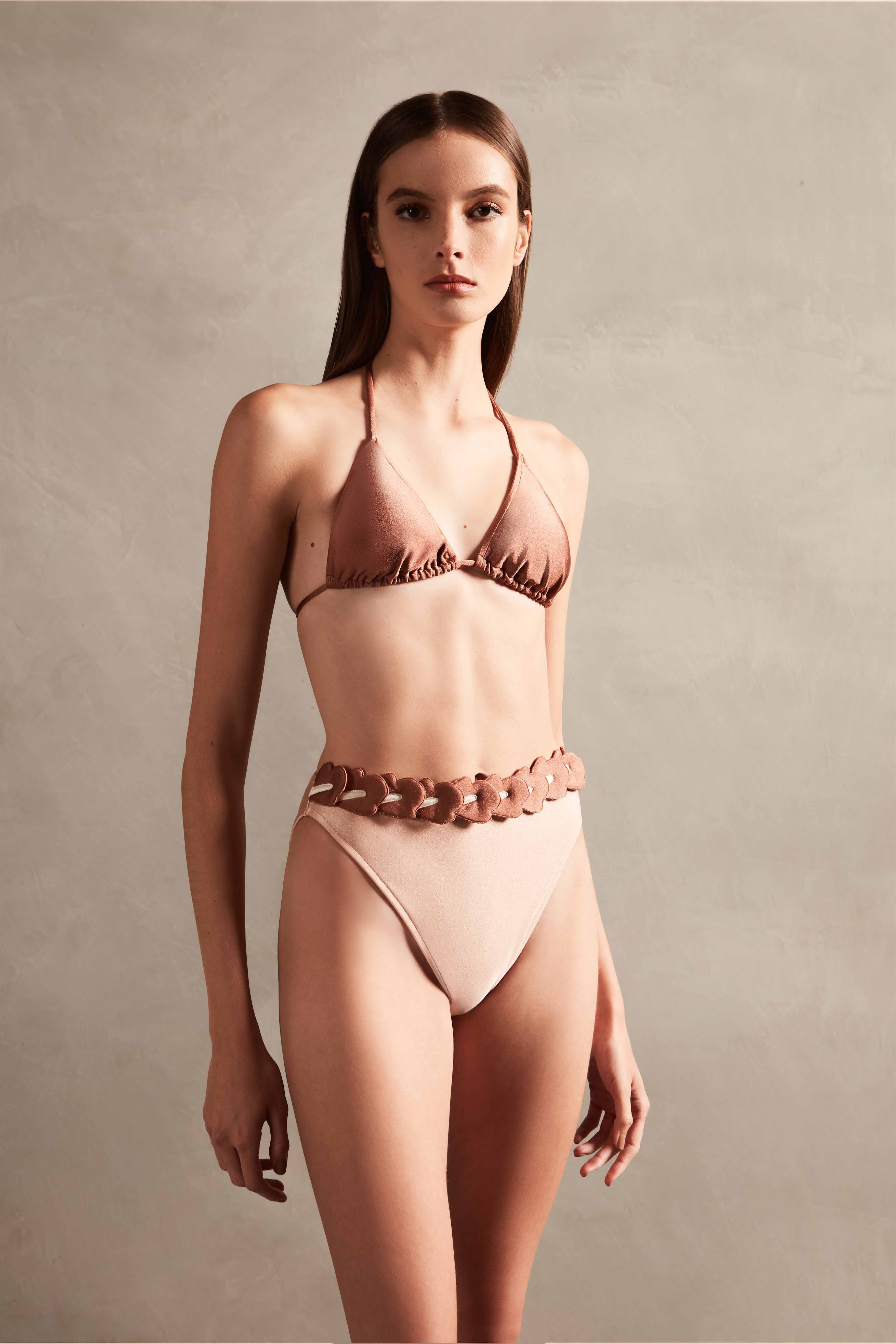 Spray Of Flower Solid Detailed High-Waisted Triangle Bikini - Image 4