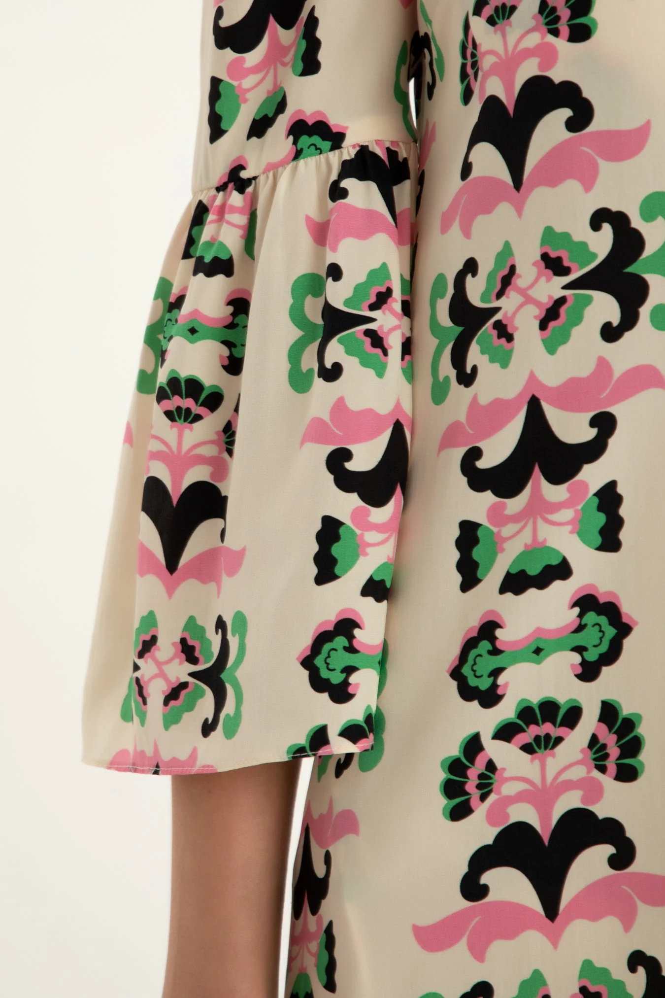 Twisted Flower Midi Robe - Image 4